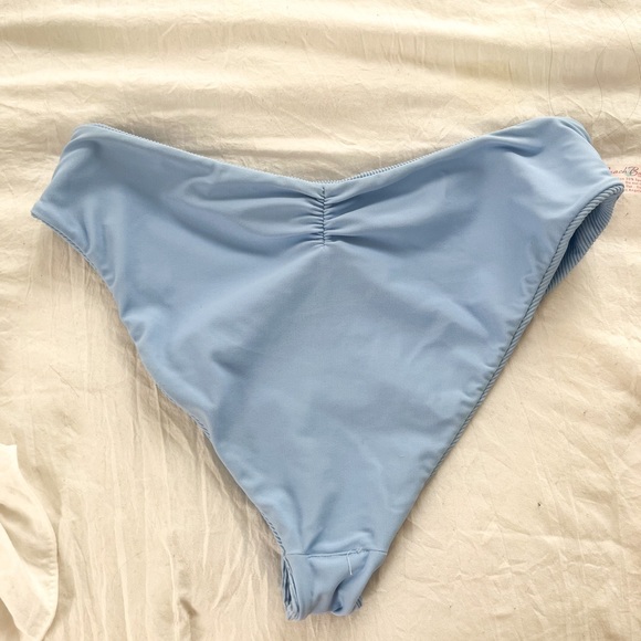 Beach Babe Swimwear Bikini - Picture 5 of 6